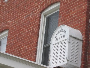 Post image for Burglar alarms: choosing a monitoring company to watch your home
