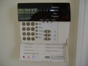 Post image for Determining How to Monitor Your Burglar Alarms in 4 Easy Steps